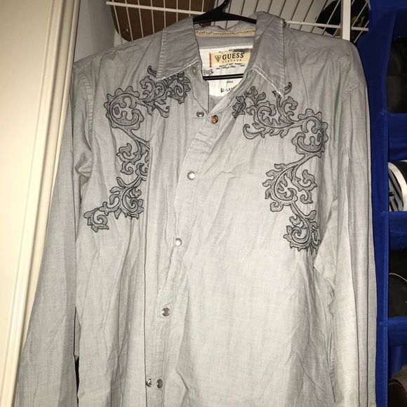 Men’s Guess Vintage Long Sleeve Shirt - Picture 1 of 1